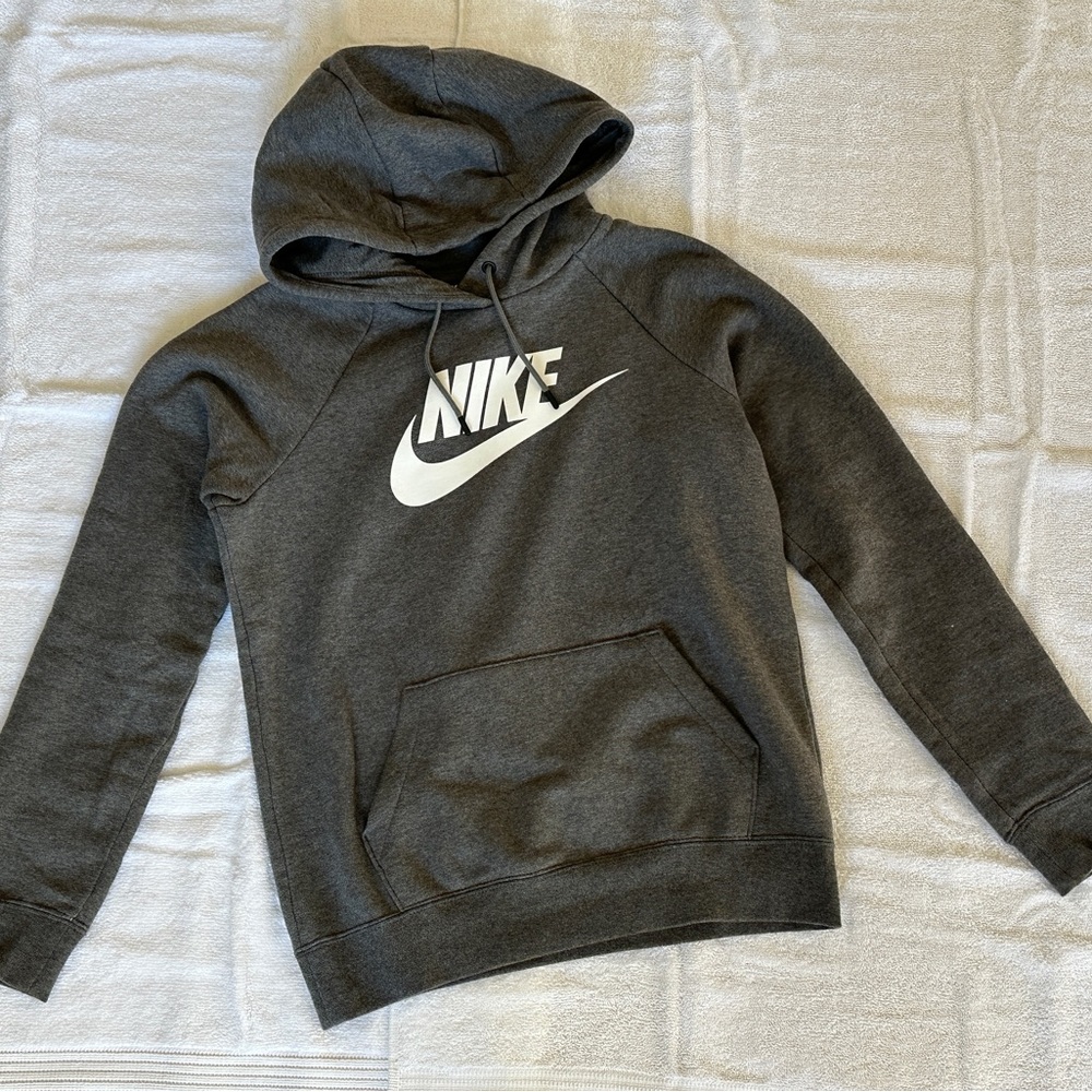 Grey nike hoodie